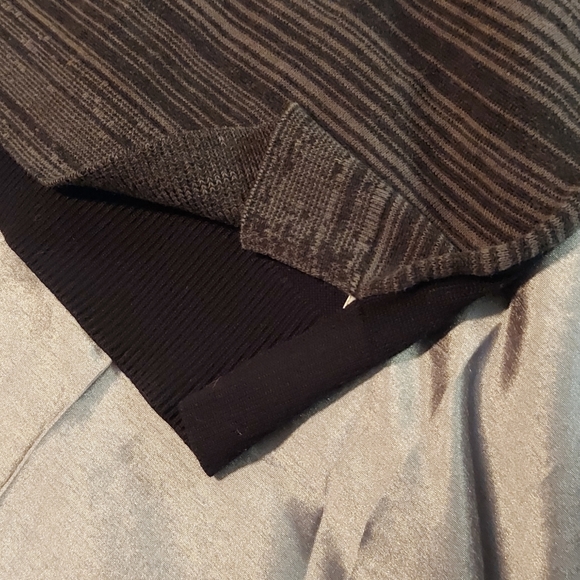 Mossimo 3/4 Sleeve Lightweight Sweater - Picture 3 of 7